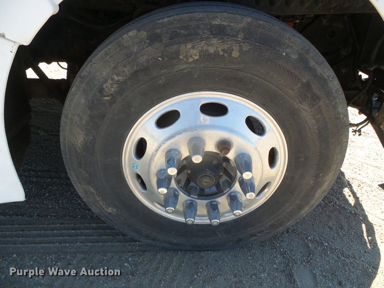 image for item DI5713 2007 Peterbilt 387  semi truck