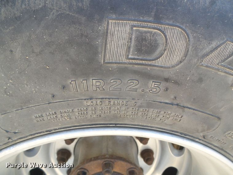 image for item DI5713 2007 Peterbilt 387  semi truck