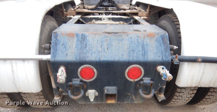 image for item DJ2232 1997 Mack CH613  semi truck