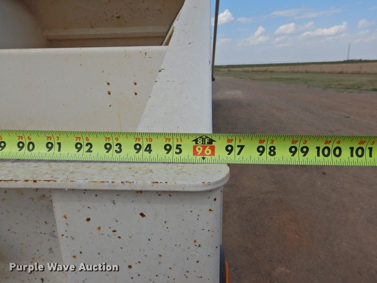 image for item DK2454 2001 Midland MG40MC2000  bottom dump trailer