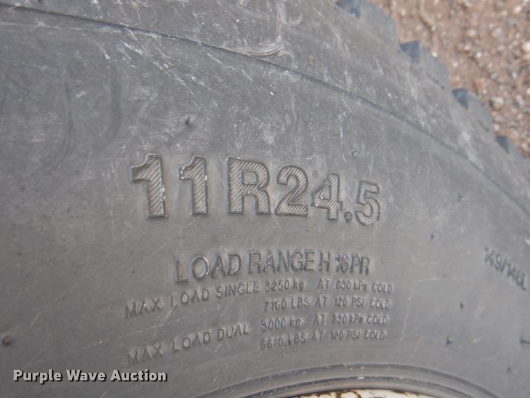 image for item DK2454 2001 Midland MG40MC2000  bottom dump trailer