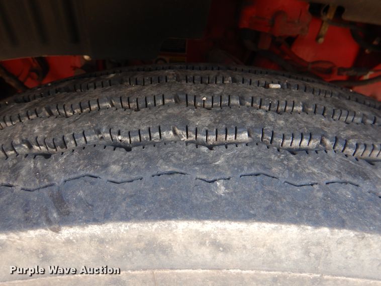 image for item DL0571 2016 Peterbilt 579  semi truck