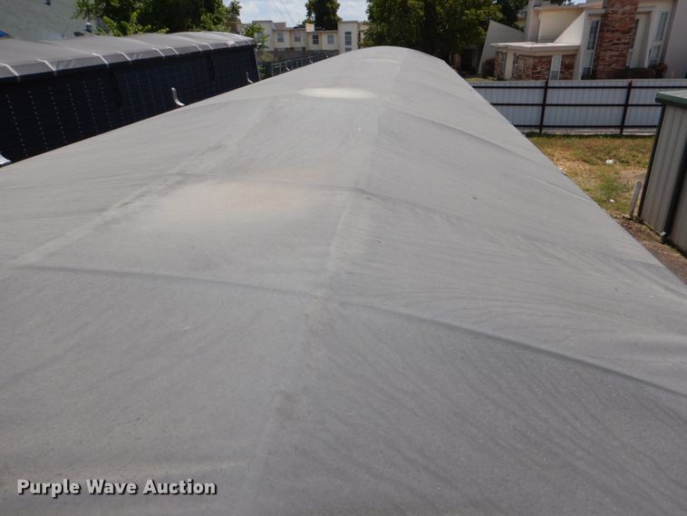 image for item DL0572 2012 Wilson DWH-550 Pace Setter  grain trailer