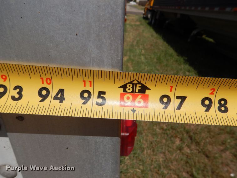 image for item DL0572 2012 Wilson DWH-550 Pace Setter  grain trailer