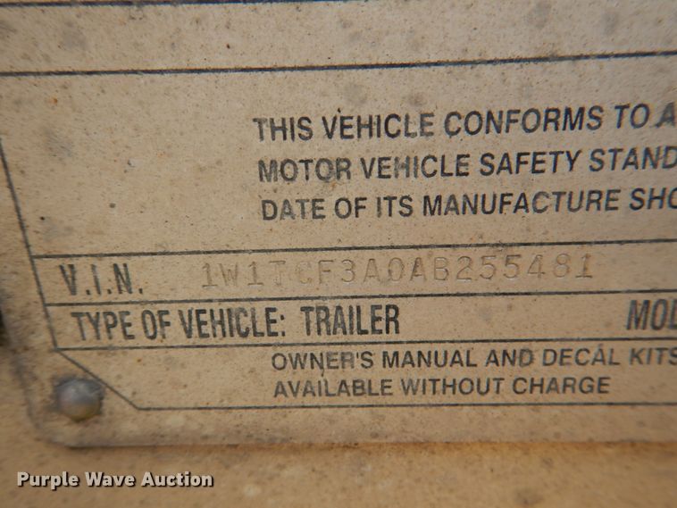 image for item DL0574 2010 Wilson DWH-550CB Commander  grain trailer