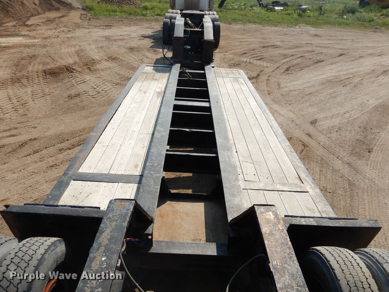 image for item DL6253 1997 Trail King  lowboy equipment trailer