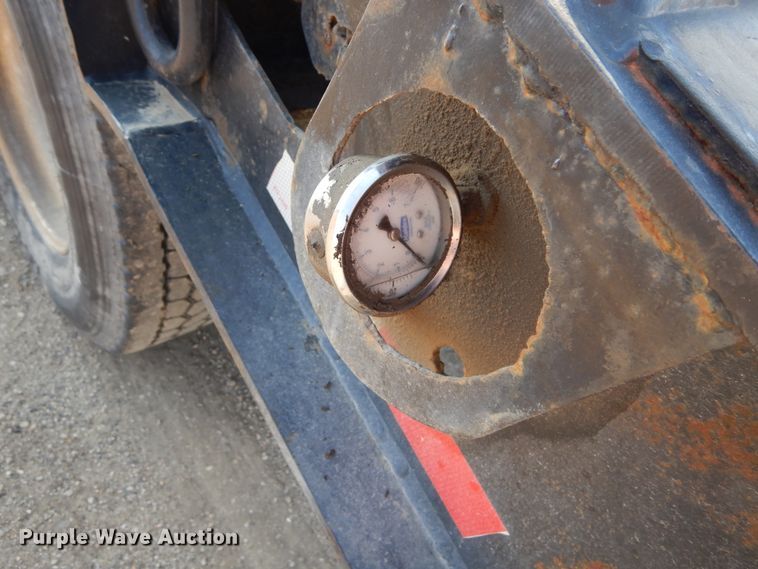 image for item DL6253 1997 Trail King  lowboy equipment trailer