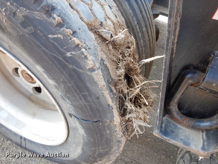 image for item DL6253 1997 Trail King  lowboy equipment trailer