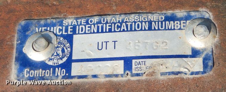 image for item DL6253 1997 Trail King  lowboy equipment trailer