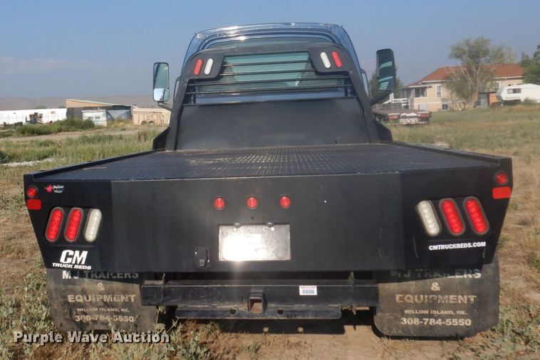 image for item DM5268 2005 Chevrolet C4500  flatbed truck