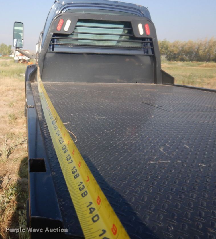 image for item DM5268 2005 Chevrolet C4500  flatbed truck