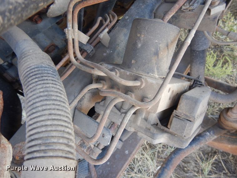 image for item DM5268 2005 Chevrolet C4500  flatbed truck