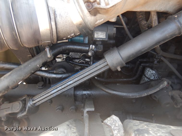 image for item DM5280 2014 Caterpillar CT660  semi truck