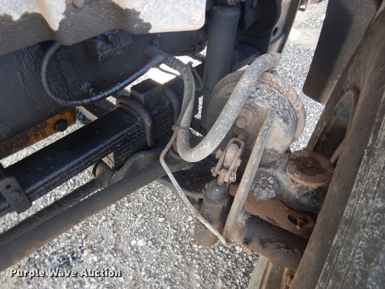 image for item DM5280 2014 Caterpillar CT660  semi truck