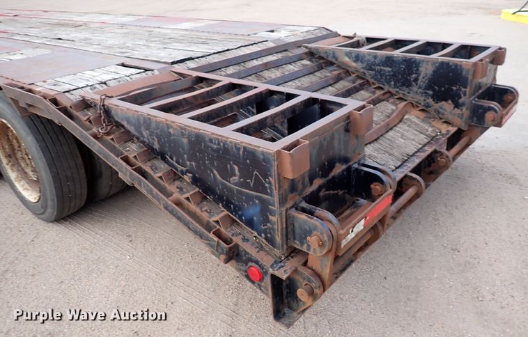 image for item DN1801 1996 Doonan  drop deck equipment trailer