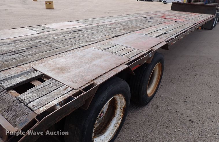 image for item DN1801 1996 Doonan  drop deck equipment trailer