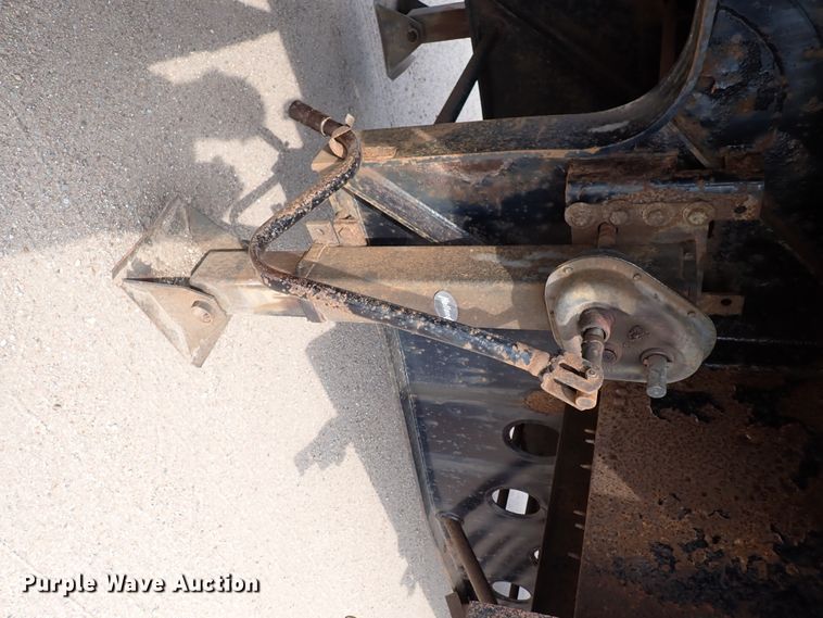 image for item DN1801 1996 Doonan  drop deck equipment trailer