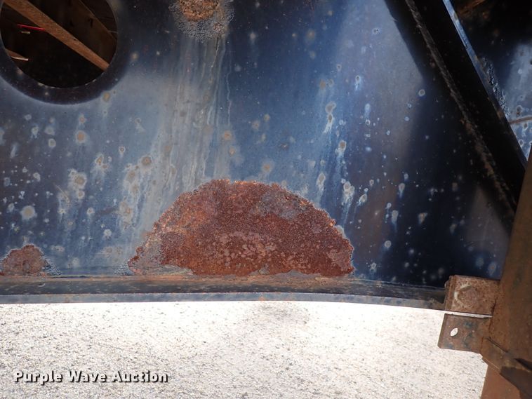 image for item DN1801 1996 Doonan  drop deck equipment trailer