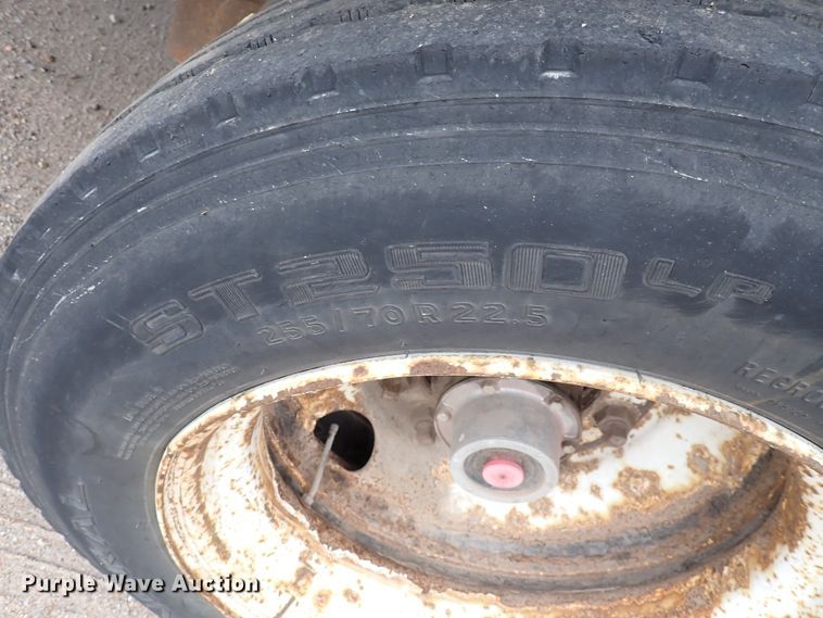 image for item DN1801 1996 Doonan  drop deck equipment trailer