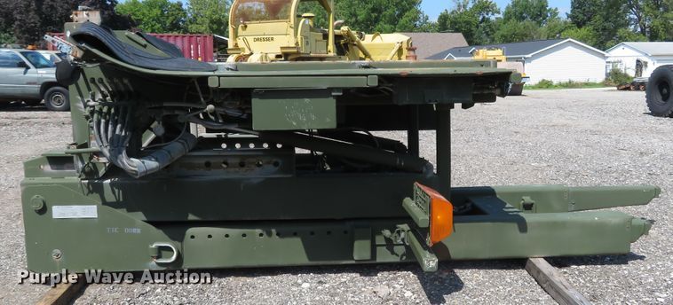 image for item FP9373 2003 Tru Hitch 250M  fifth wheel towing attachment