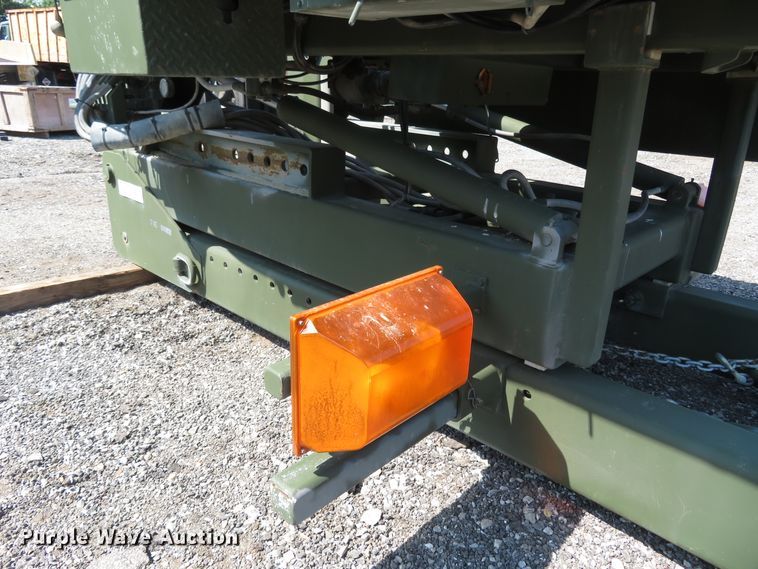 image for item FP9373 2003 Tru Hitch 250M  fifth wheel towing attachment