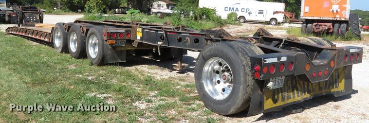 image for item FP9388 2005 Fontaine TH55-4  low boy equipment trailer