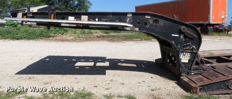 image for item FP9388 2005 Fontaine TH55-4  low boy equipment trailer