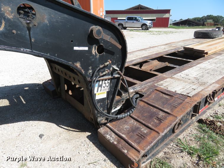 image for item FP9388 2005 Fontaine TH55-4  low boy equipment trailer