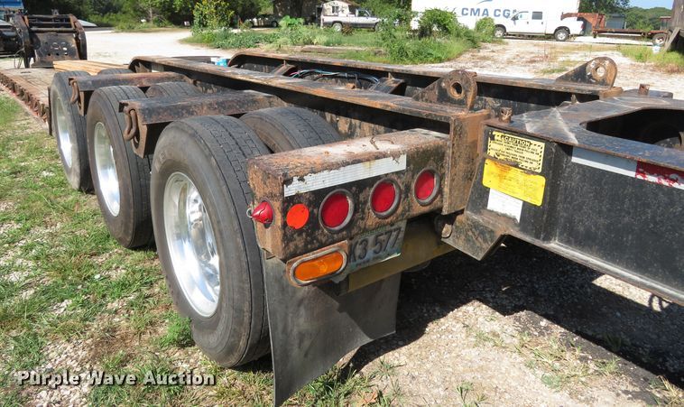 image for item FP9388 2005 Fontaine TH55-4  low boy equipment trailer