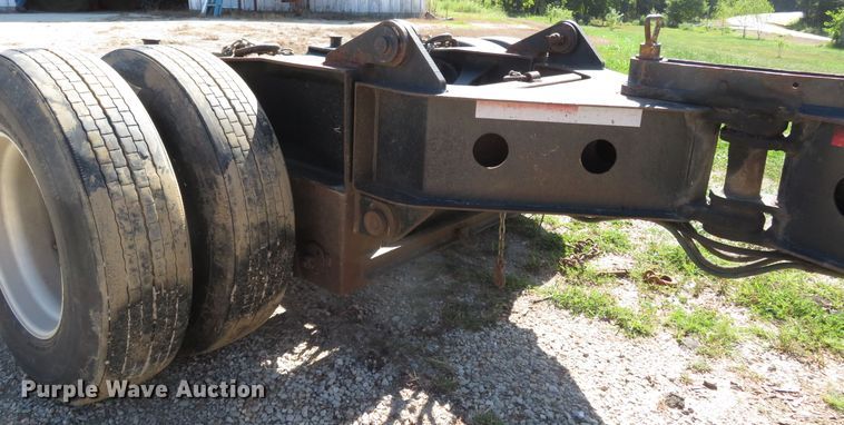 image for item FP9388 2005 Fontaine TH55-4  low boy equipment trailer