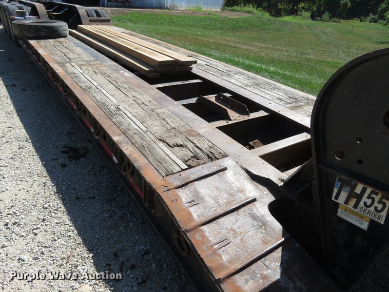 image for item FP9388 2005 Fontaine TH55-4  low boy equipment trailer