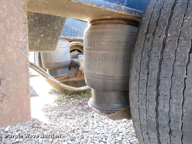 image for item FP9388 2005 Fontaine TH55-4  low boy equipment trailer