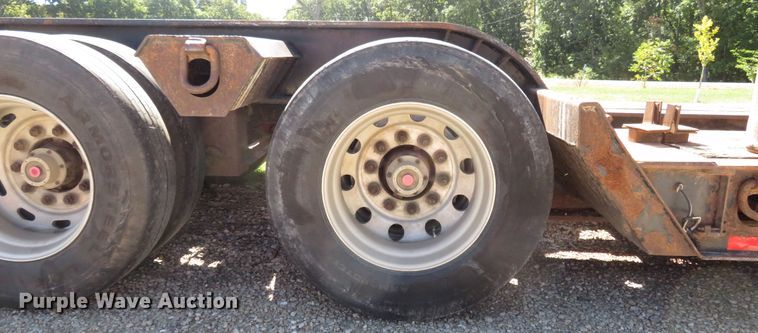 image for item FP9388 2005 Fontaine TH55-4  low boy equipment trailer