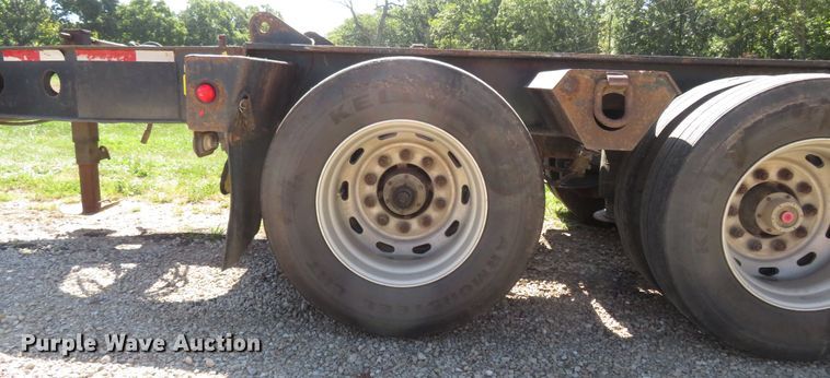 image for item FP9388 2005 Fontaine TH55-4  low boy equipment trailer