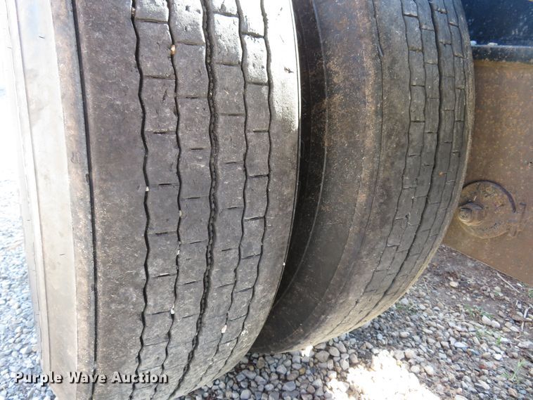 image for item FP9388 2005 Fontaine TH55-4  low boy equipment trailer