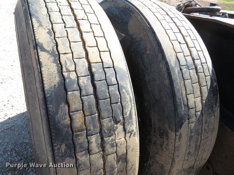 image for item FP9388 2005 Fontaine TH55-4  low boy equipment trailer