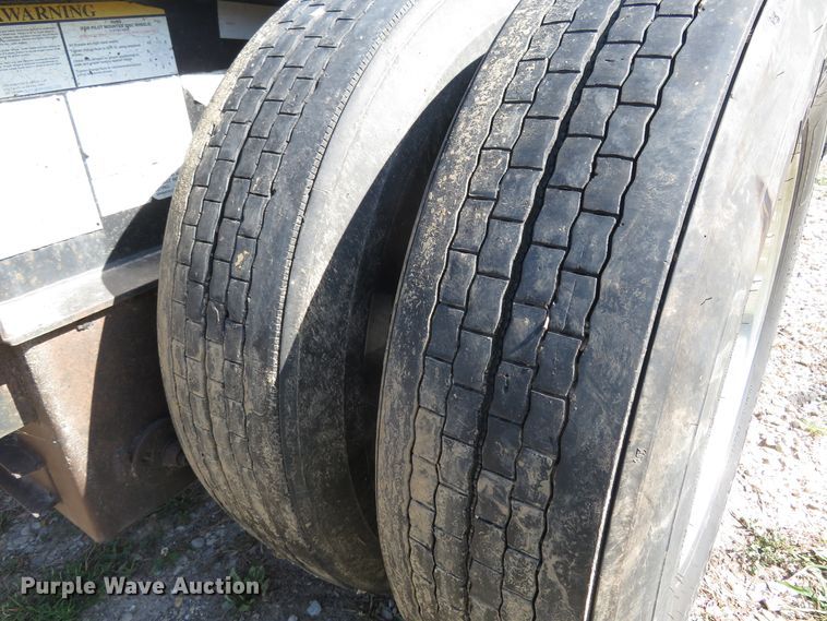 image for item FP9388 2005 Fontaine TH55-4  low boy equipment trailer