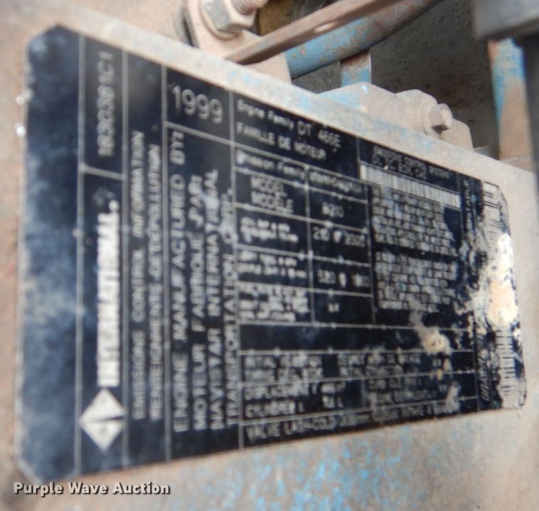 image for item HC9182 2000 International 4700  bucket truck