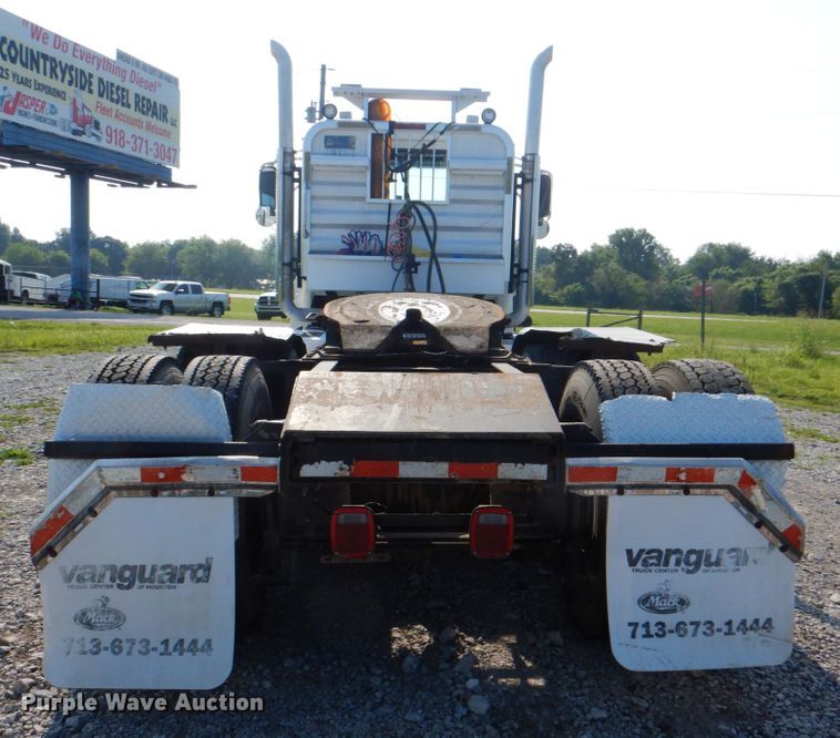 image for item HT9378 2012 Mack CHU613  semi truck