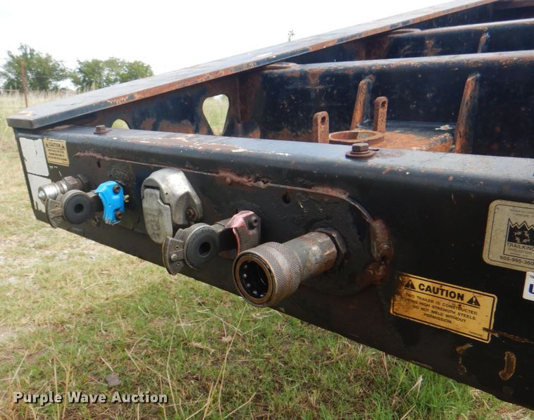 image for item HT9408 2005 Trail King TK110HDG543  lowboy equipment trailer