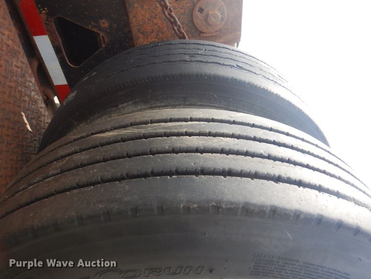 image for item HT9408 2005 Trail King TK110HDG543  lowboy equipment trailer