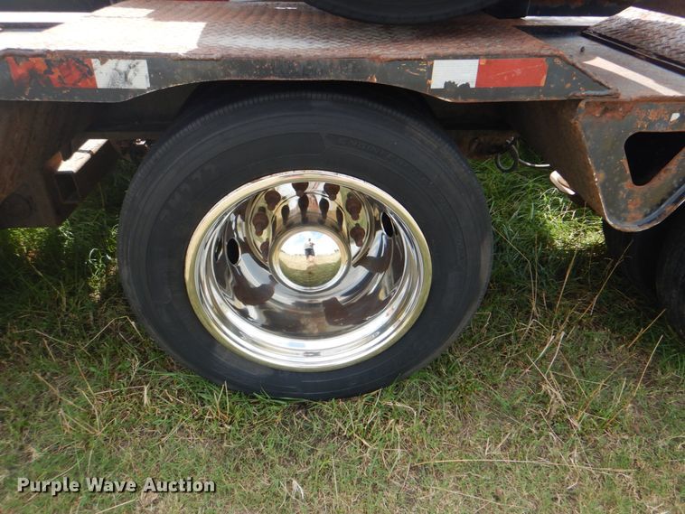 image for item HT9408 2005 Trail King TK110HDG543  lowboy equipment trailer