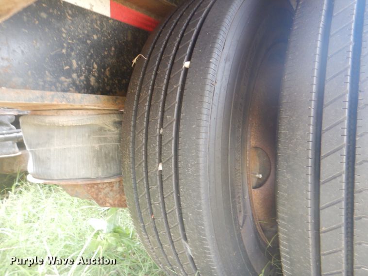 image for item HT9408 2005 Trail King TK110HDG543  lowboy equipment trailer