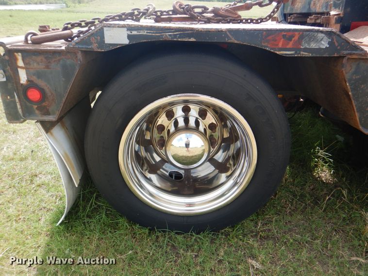 image for item HT9408 2005 Trail King TK110HDG543  lowboy equipment trailer