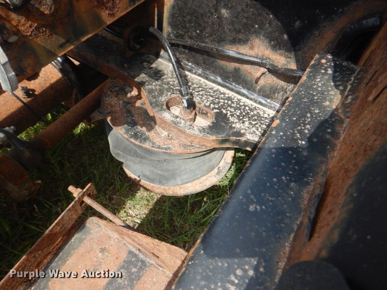 image for item HT9408 2005 Trail King TK110HDG543  lowboy equipment trailer