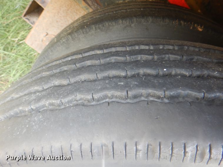 image for item HT9408 2005 Trail King TK110HDG543  lowboy equipment trailer