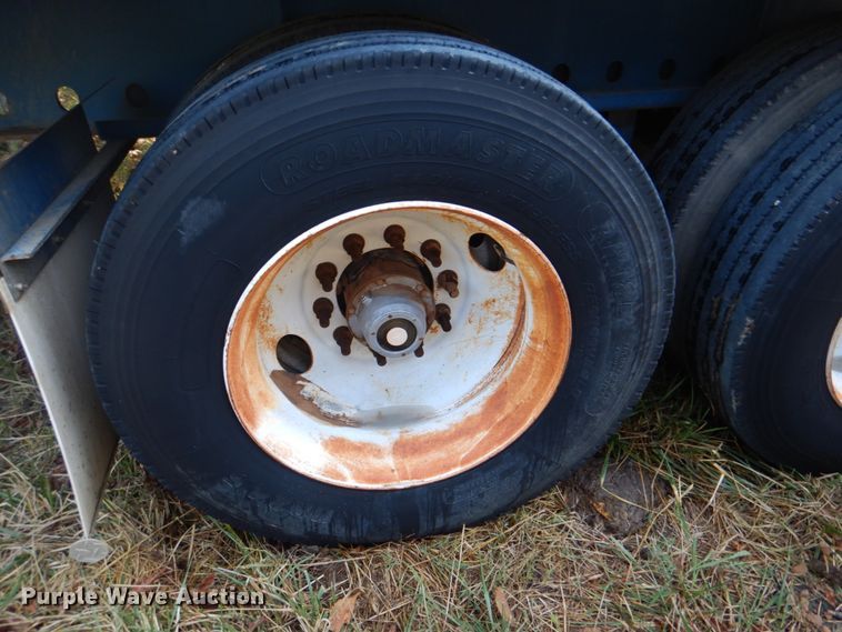 image for item HT9413 2007 Transcraft TL-2000  flatbed trailer