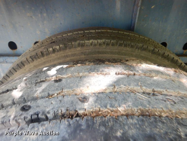 image for item HT9413 2007 Transcraft TL-2000  flatbed trailer