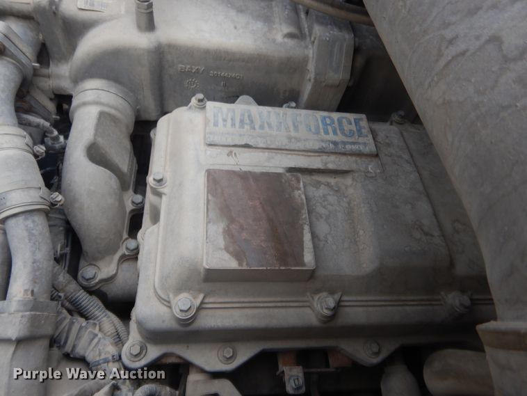 image for item IN9521 2011 International ProStar  semi truck