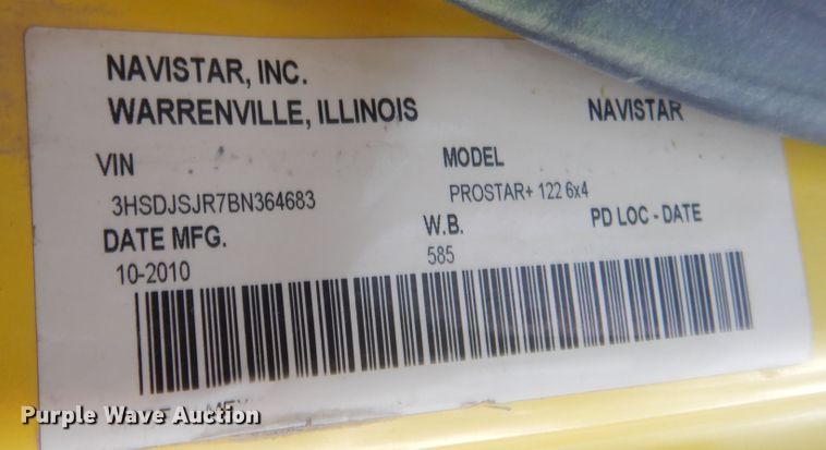 image for item IN9521 2011 International ProStar  semi truck